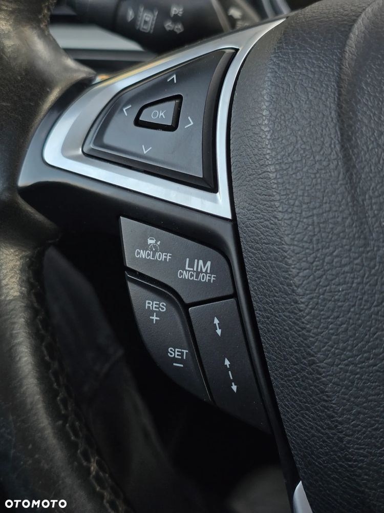 Ford Mondeo 2.0 CVT VIGNALE - 29