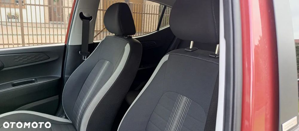 Hyundai i10 1.2 Premium - 17