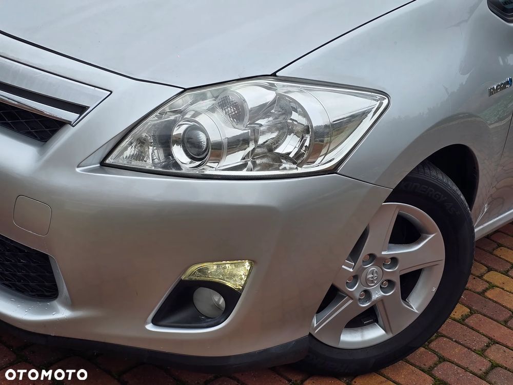 Toyota Auris 1.8 HSD Sol - 24