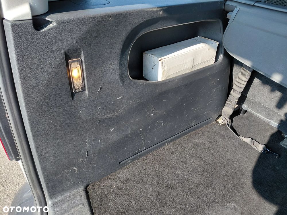 Volkswagen Caddy 2.0 TDI Highline - 13