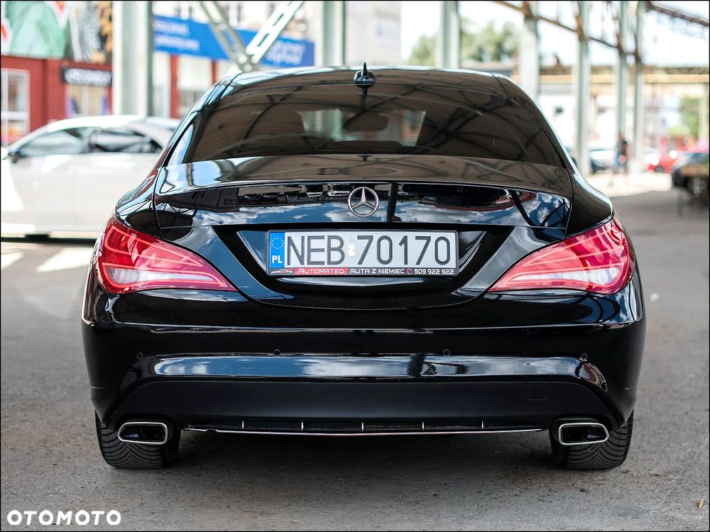 Mercedes-Benz CLA 180 7G-DCT Urban - 7