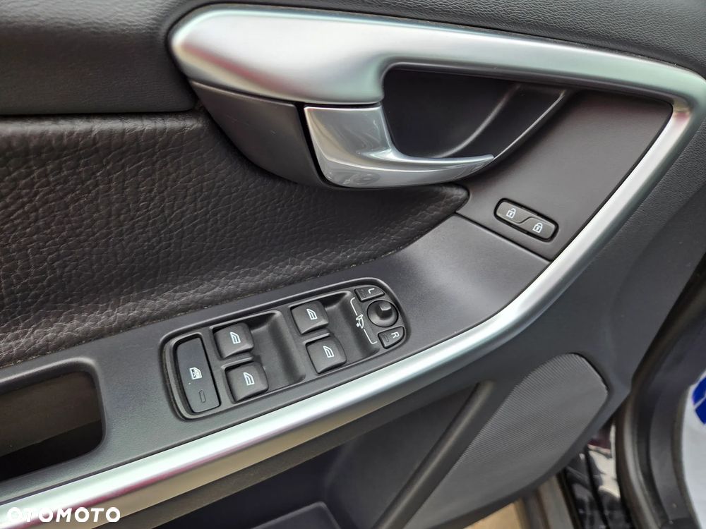 Volvo XC 60 DRIVe Summum - 22
