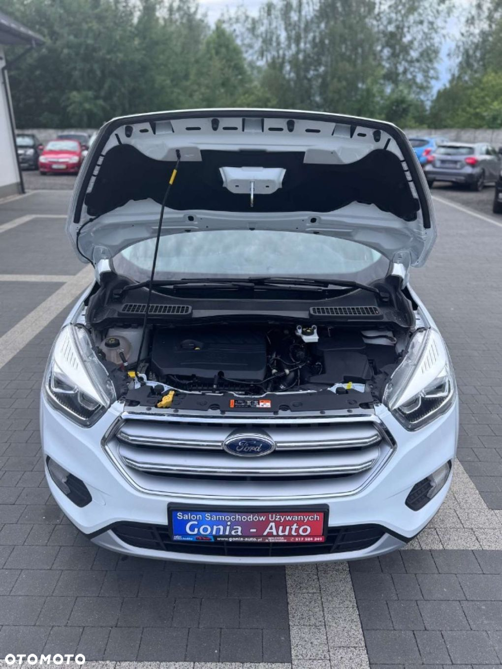 Ford Kuga 1.5 EcoBoost 2x4 Cool & Connect - 32
