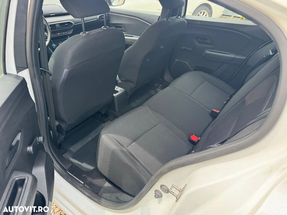 Dacia Logan ECO-G 100 Essential - 8