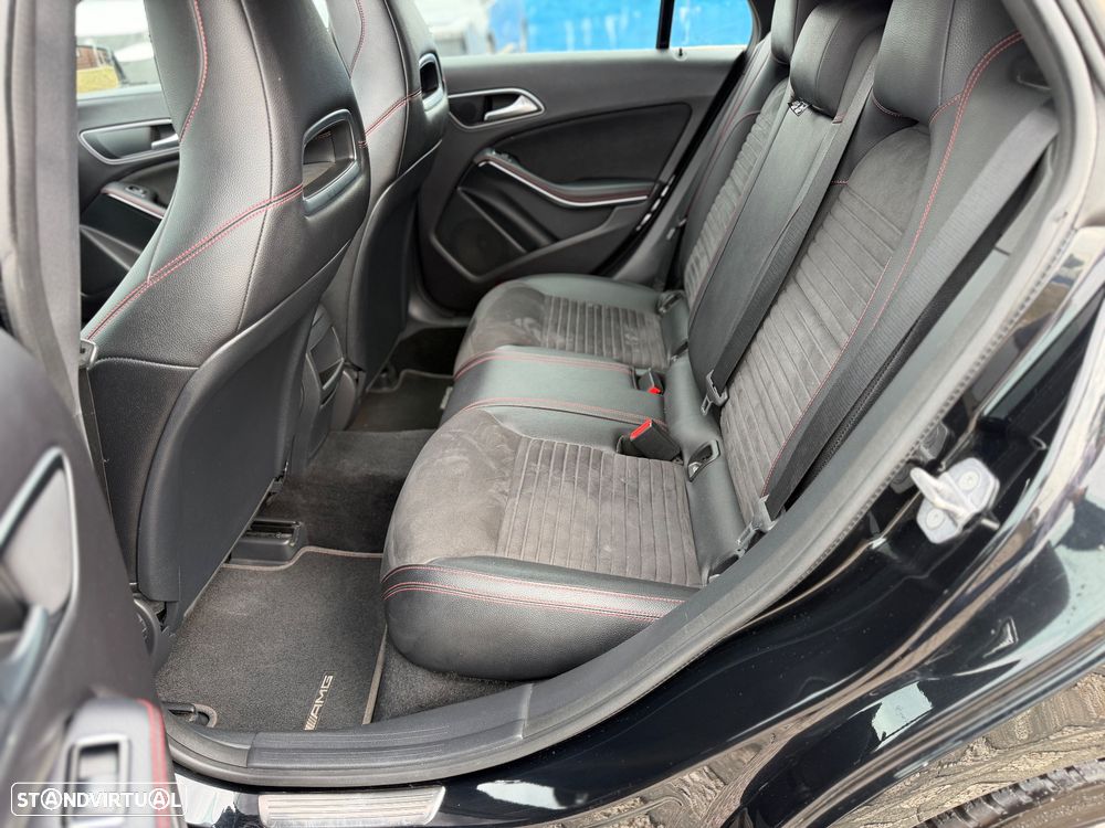 Mercedes-Benz CLA 180 d AMG Line - 14