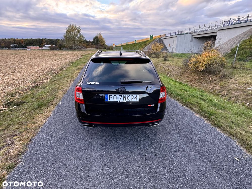 Skoda Octavia 2.0 TDI RS DSG - 29