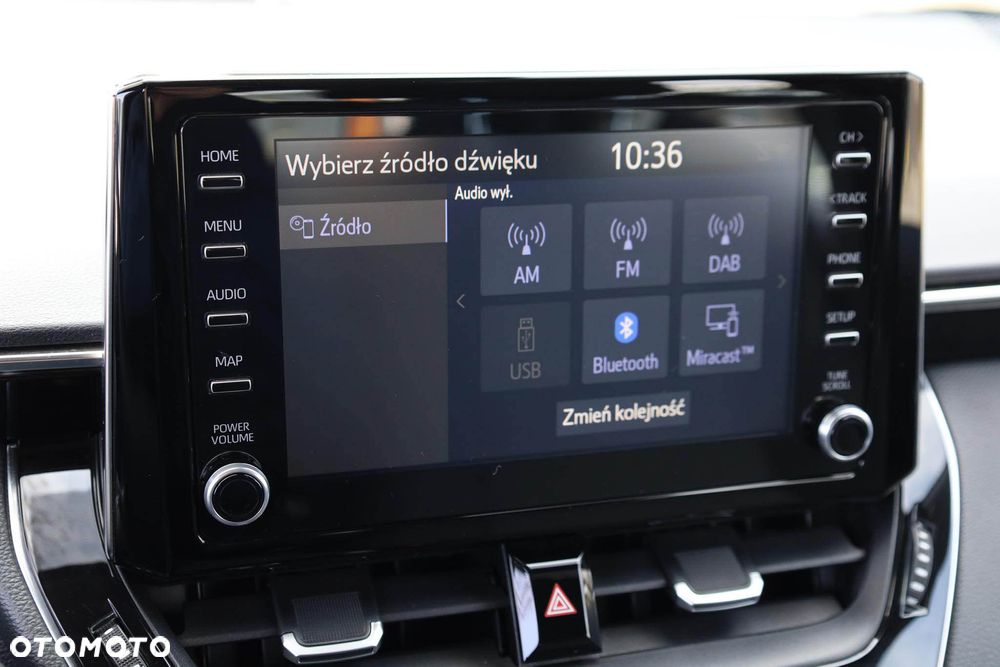 Toyota Corolla 1.8 Hybrid GPF Comfort - 18