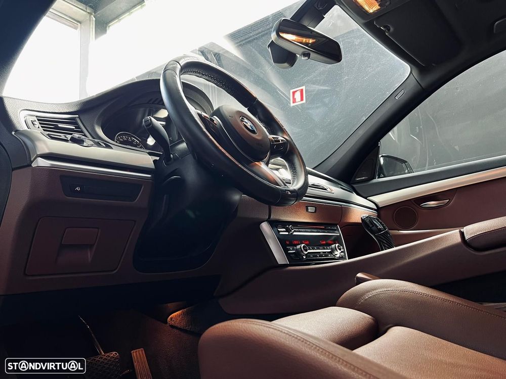 BMW 520 Gran Turismo d Pack M - 18