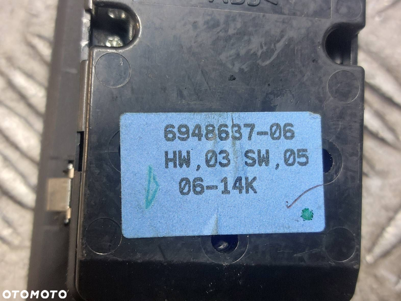 PRZEŁĄCZNIK PANEL SZYB LEWY PRZÓD BMW E90 6948637 ANGLIK UK - 3