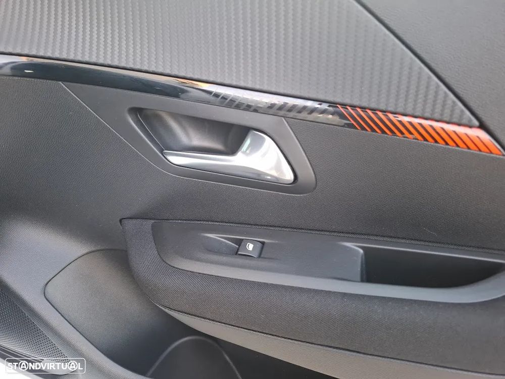 Peugeot 208 PureTech 75 Active - 44