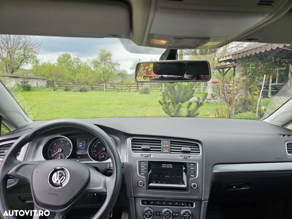 Volkswagen Golf 1.6 TDI BlueMotion Technology DSG Trendline - 7