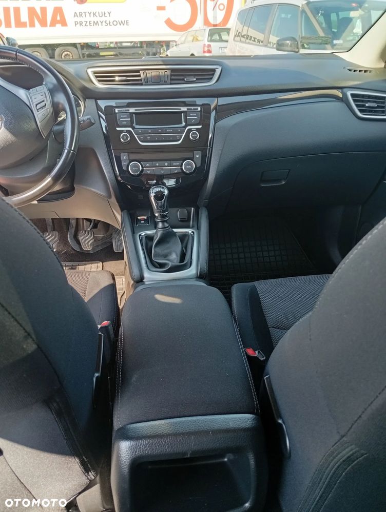 Nissan Qashqai 1.2 DIG-T Acenta EU6 - 12