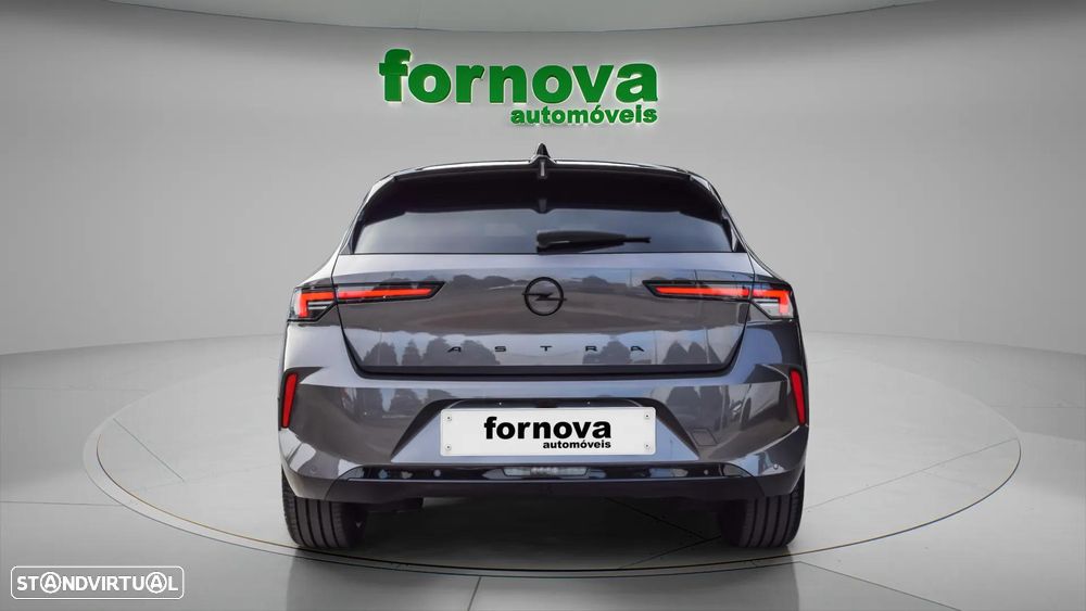 Opel Astra 1.2 T GS Aut. - 8