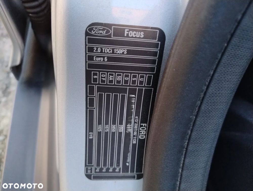 Ford Focus 2.0 TDCi Titanium ASS - 17