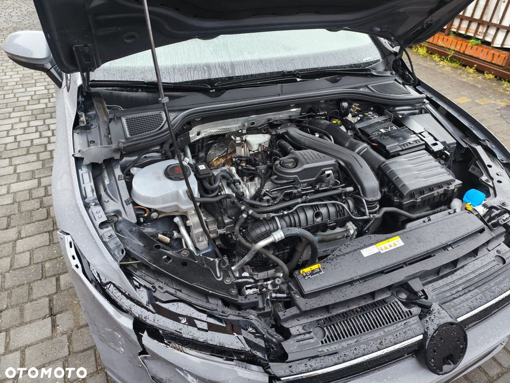 Volkswagen Golf - 15