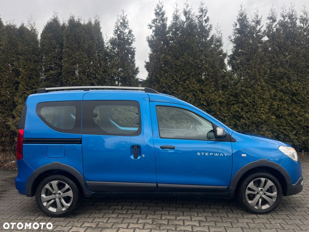 Dacia Dokker TCe 115 Stepway Celebration - 10