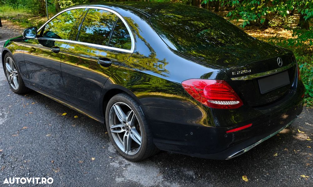 Mercedes-Benz E 220 d Aut. - 2