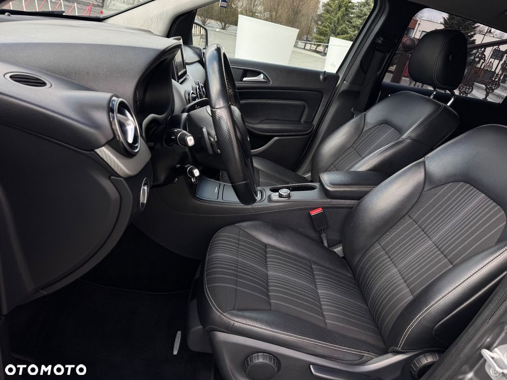 Mercedes-Benz Klasa B 200 CDI DPF Autotronic SPORT EDITION - 17