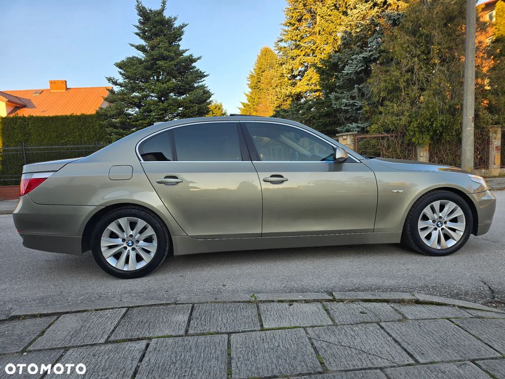 BMW Seria 5 - 34