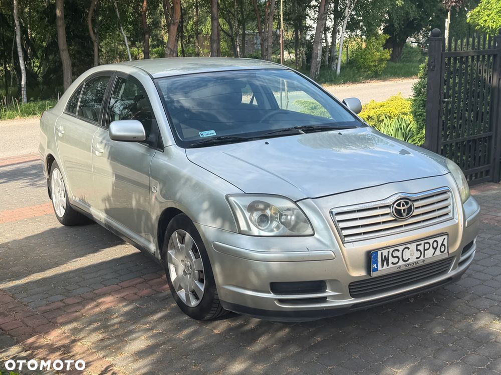 Toyota Avensis 1.8 VVT-i Terra - 2