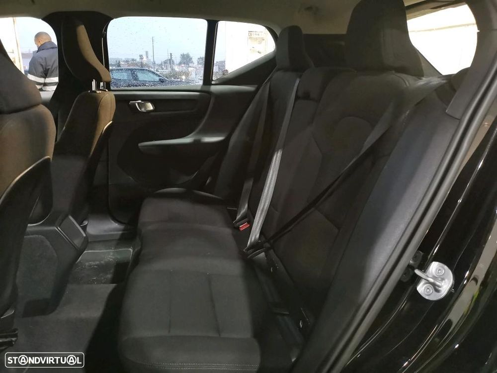 Volvo XC 40 1.5 T2 Momentum Core - 8