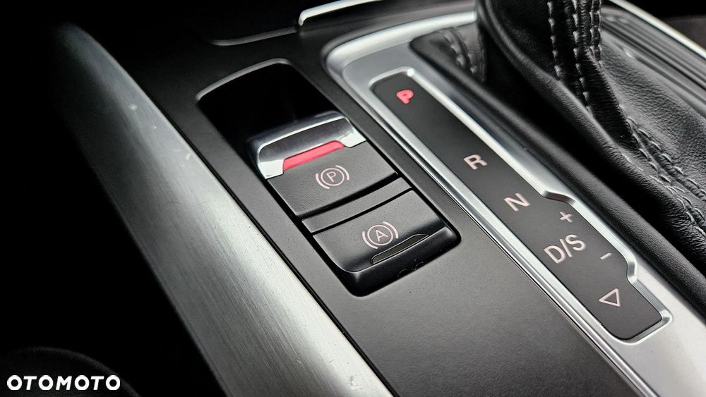 Audi A4 Avant 2.0 TFSI multitronic S line Sportpaket - 30