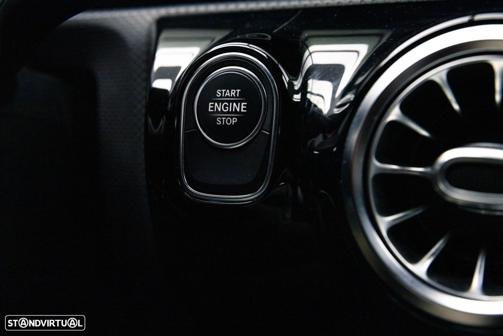 Mercedes-Benz CLA 250 e Shooting Brake AMG Line - 32