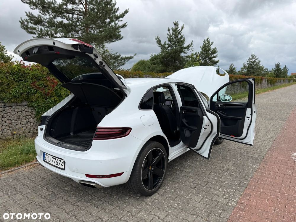 Porsche Macan - 18