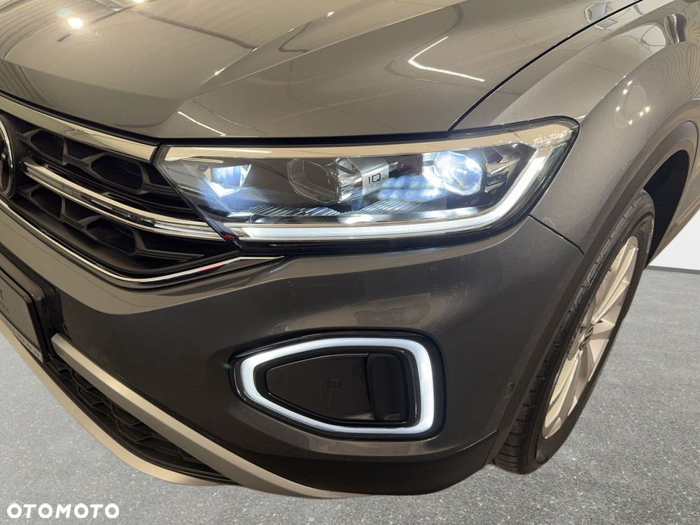 Volkswagen T-Roc - 10