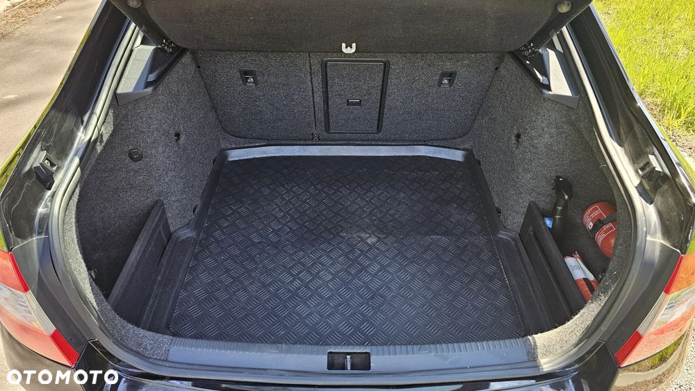 Skoda Octavia 1.6 TDI DPF Elegance - 16