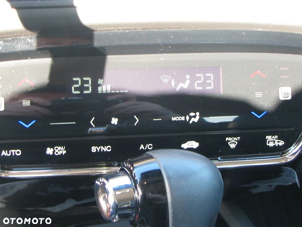 Honda HR-V 1.5 Executive (ADAS / Connect+) CVT - 15