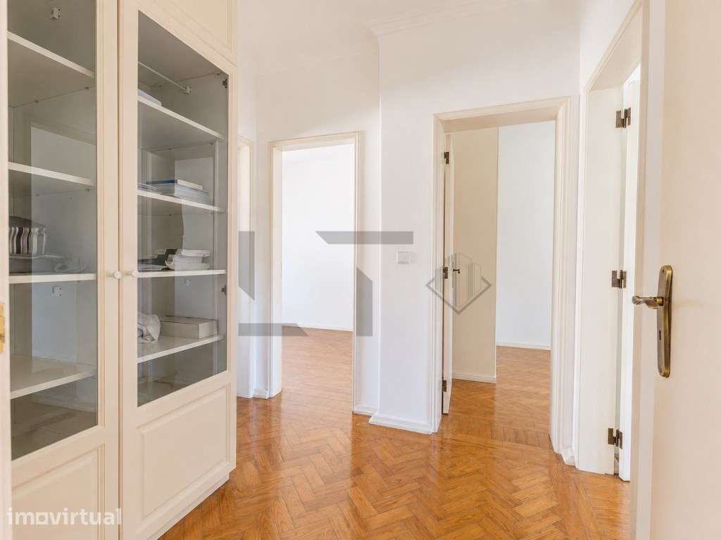 Apartamento T4+1 para Venda na Av. da Igreja 56, Lisboa - Grande imagem: 5/24