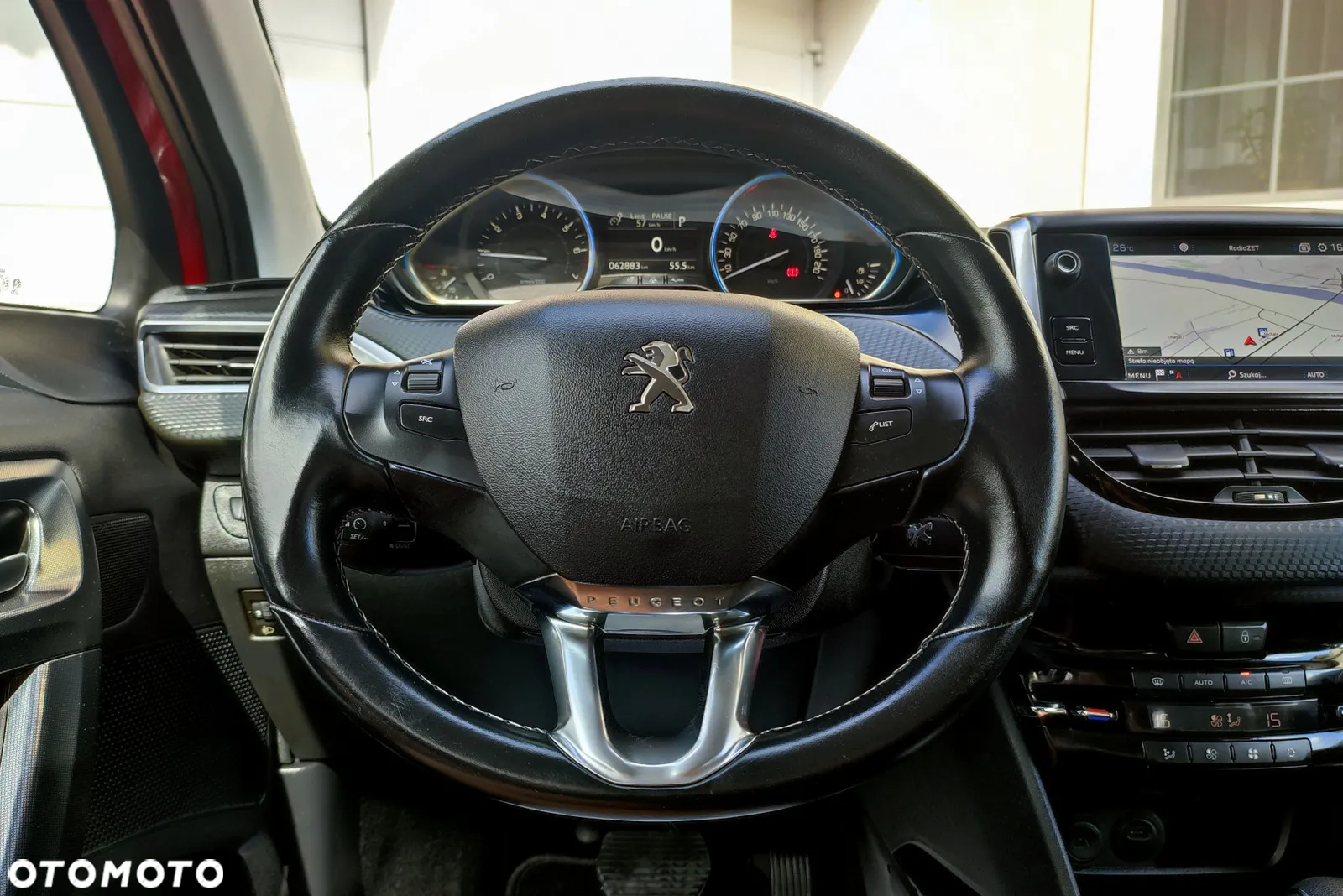 Peugeot 2008 PureTech 110 Stop&Start EAT6 Allure - 8