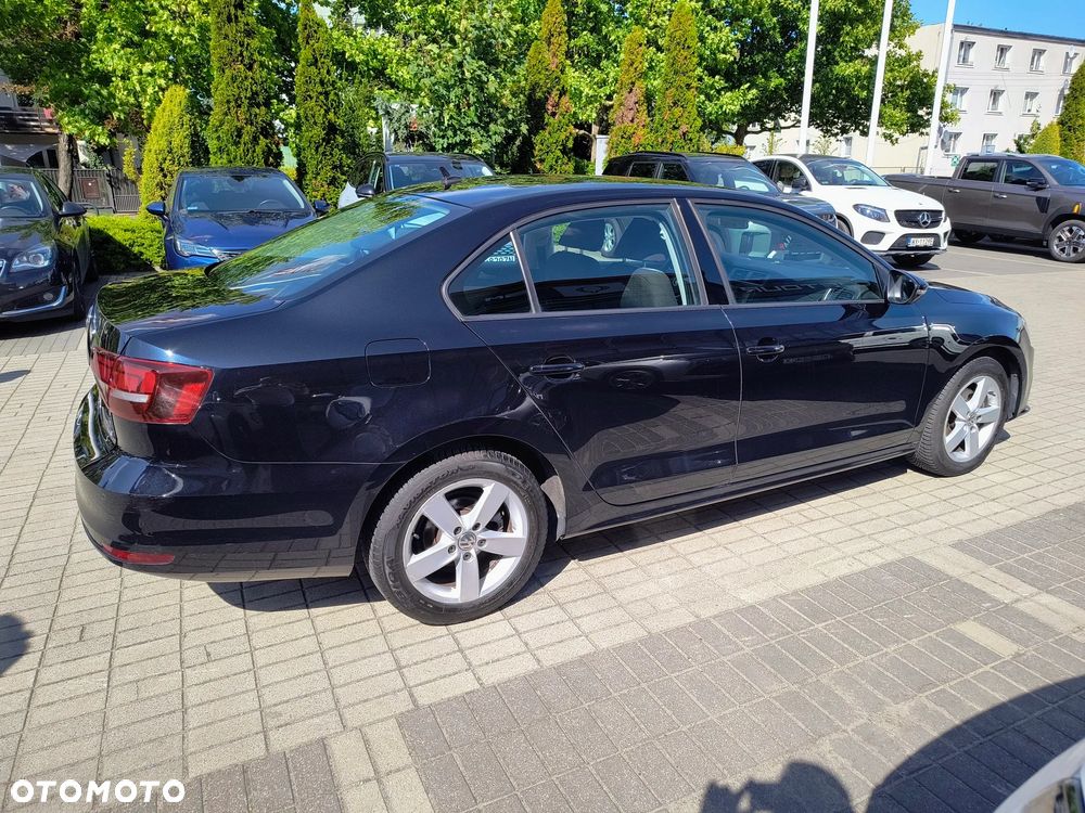 Volkswagen Jetta 1.4 TSI BMT Comfortline - 7