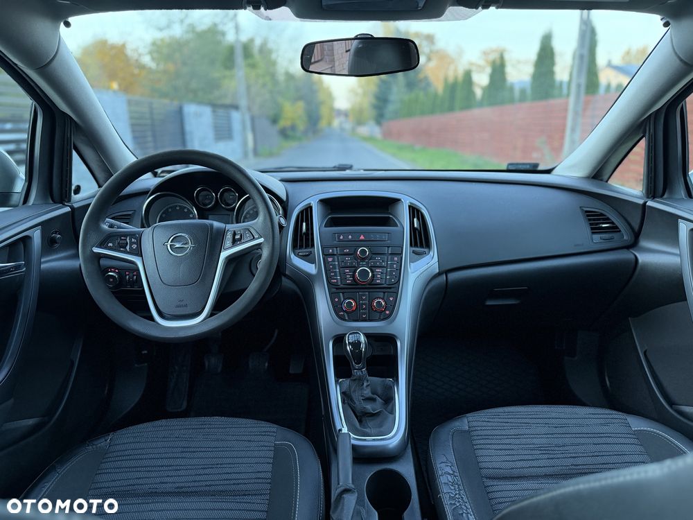 Opel Astra - 8