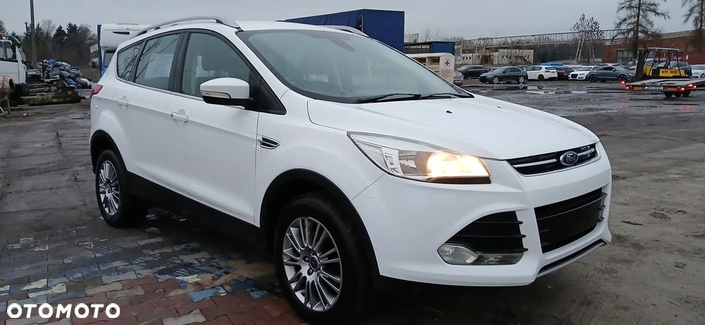 Ford Kuga 2.0 TDCi 4x4 Titanium - 6