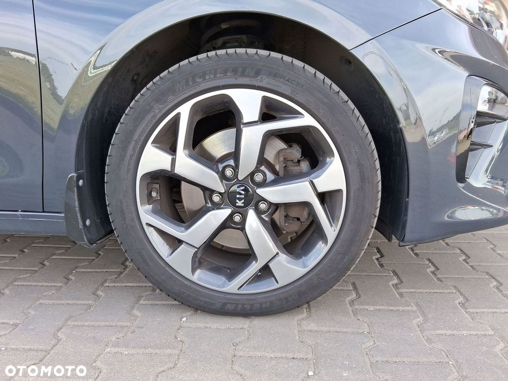 Kia Ceed - 18