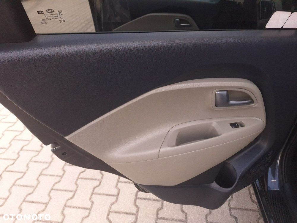 Kia Rio 1.4 XL - 28