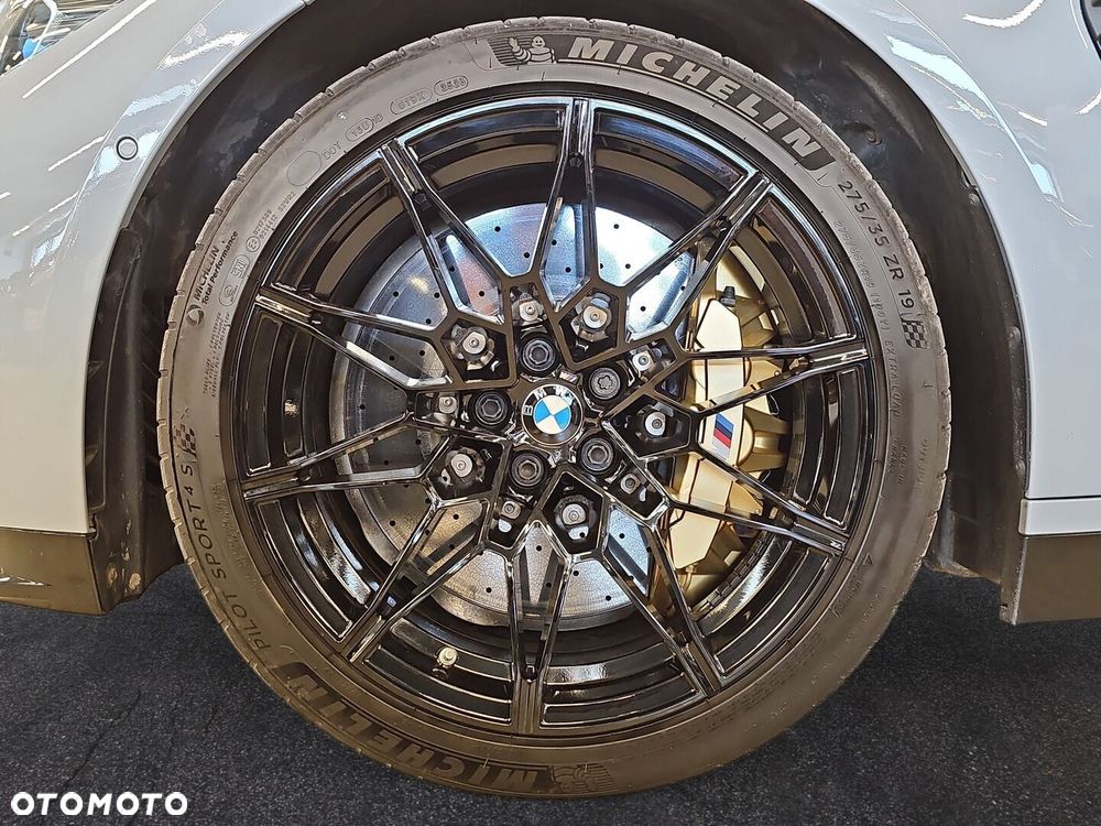 BMW M4 - 10