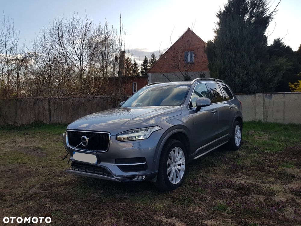 Volvo XC 90 D5 AWD Geartronic Momentum - 25