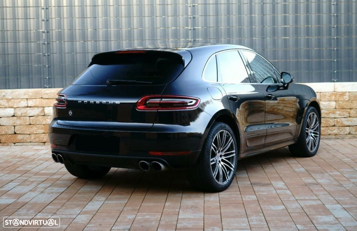 Porsche Macan Turbo PDK - 3