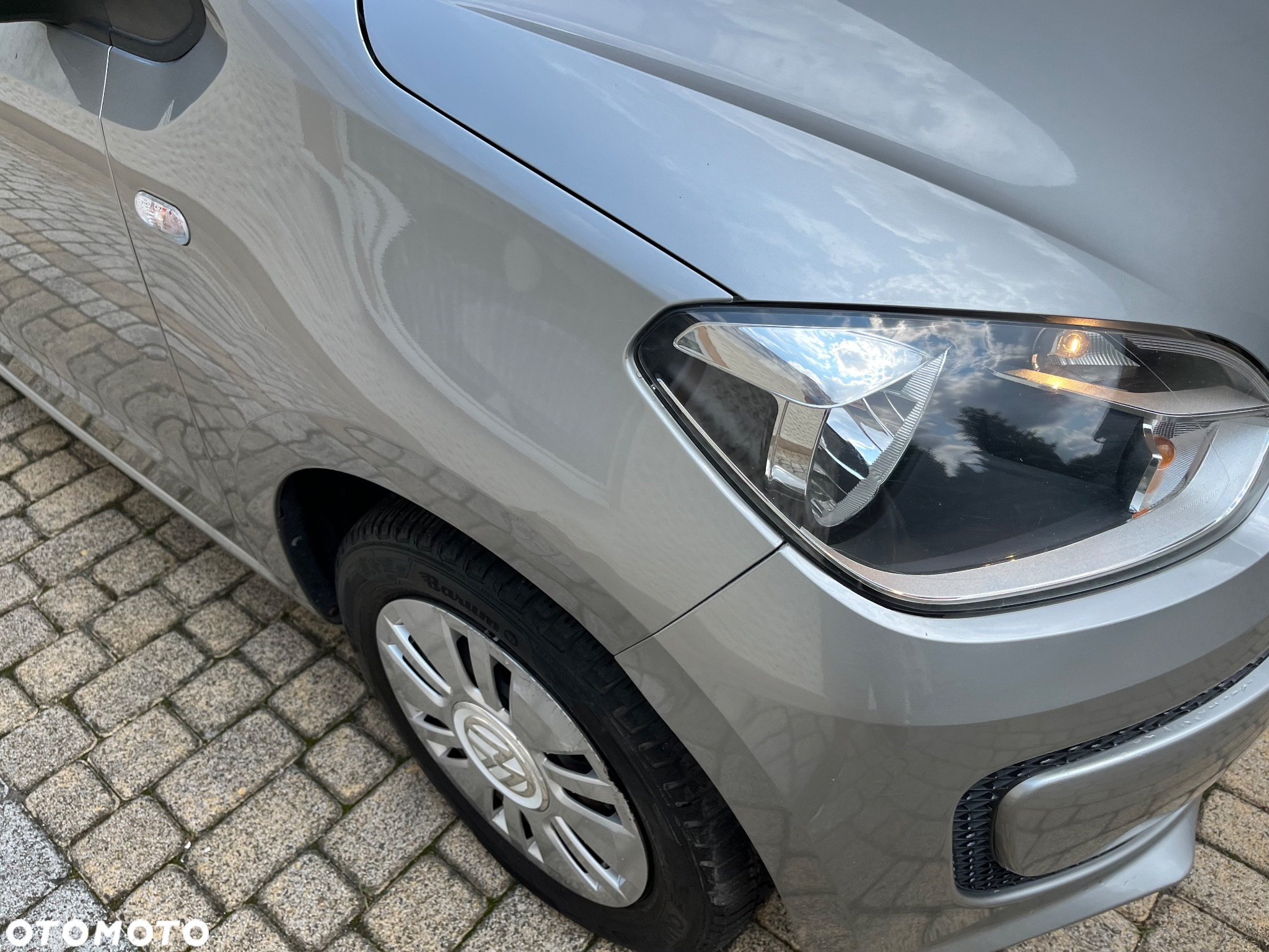 Volkswagen up! (BlueMotion Technology) ASG move - 5