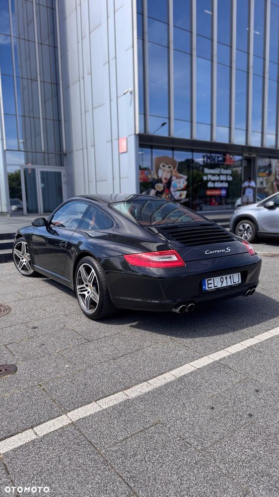 Porsche 911 Carrera S - 27