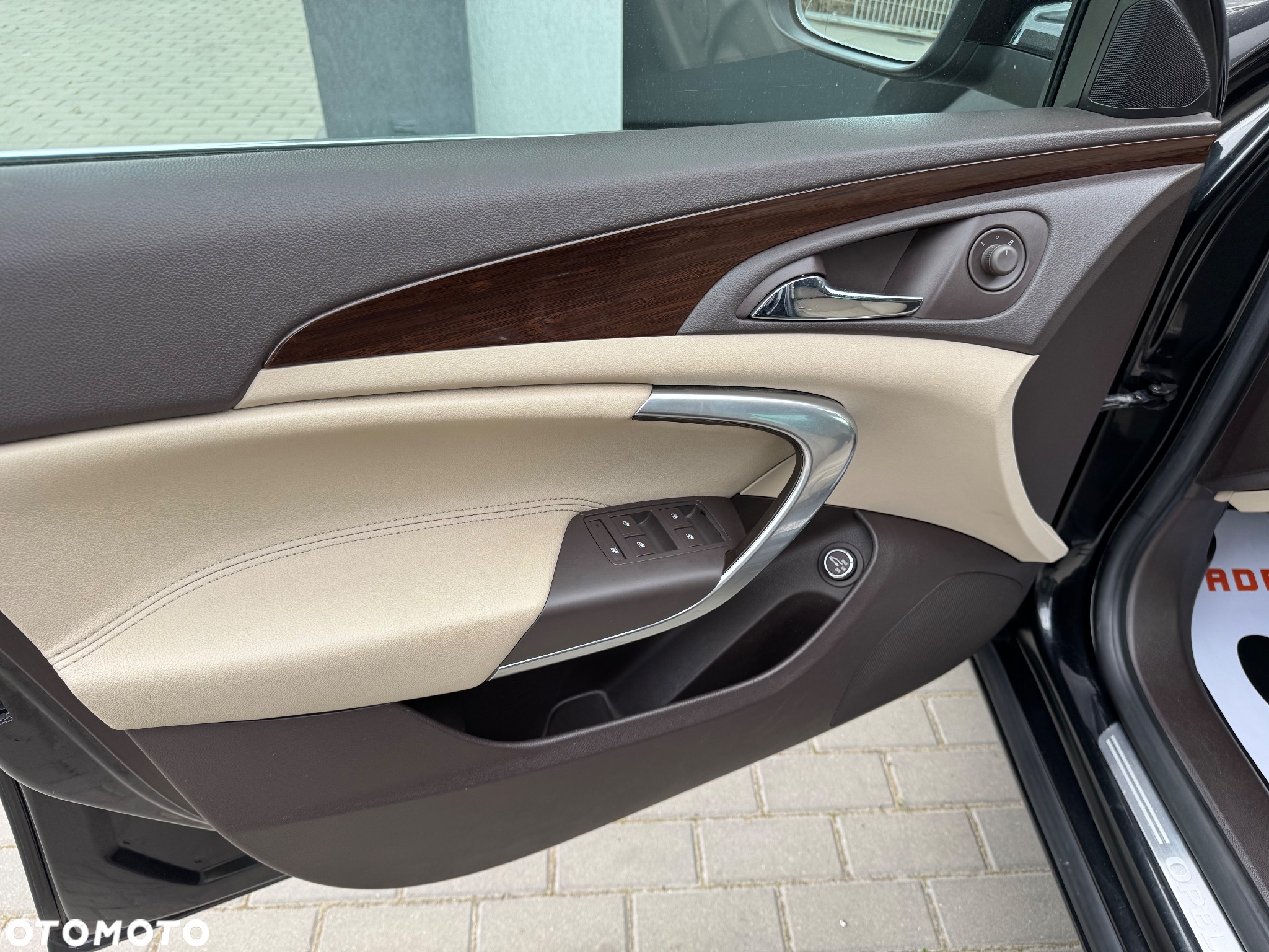 Opel Insignia 2.0 T Cosmo - 28