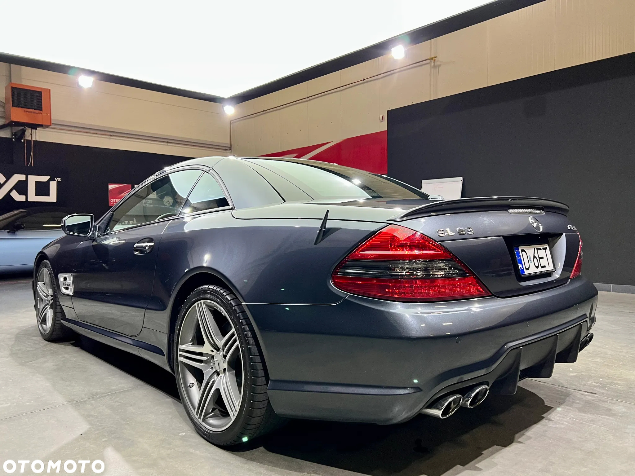 Mercedes-Benz SL 63 AMG SPEEDSHIFT MCT - 6