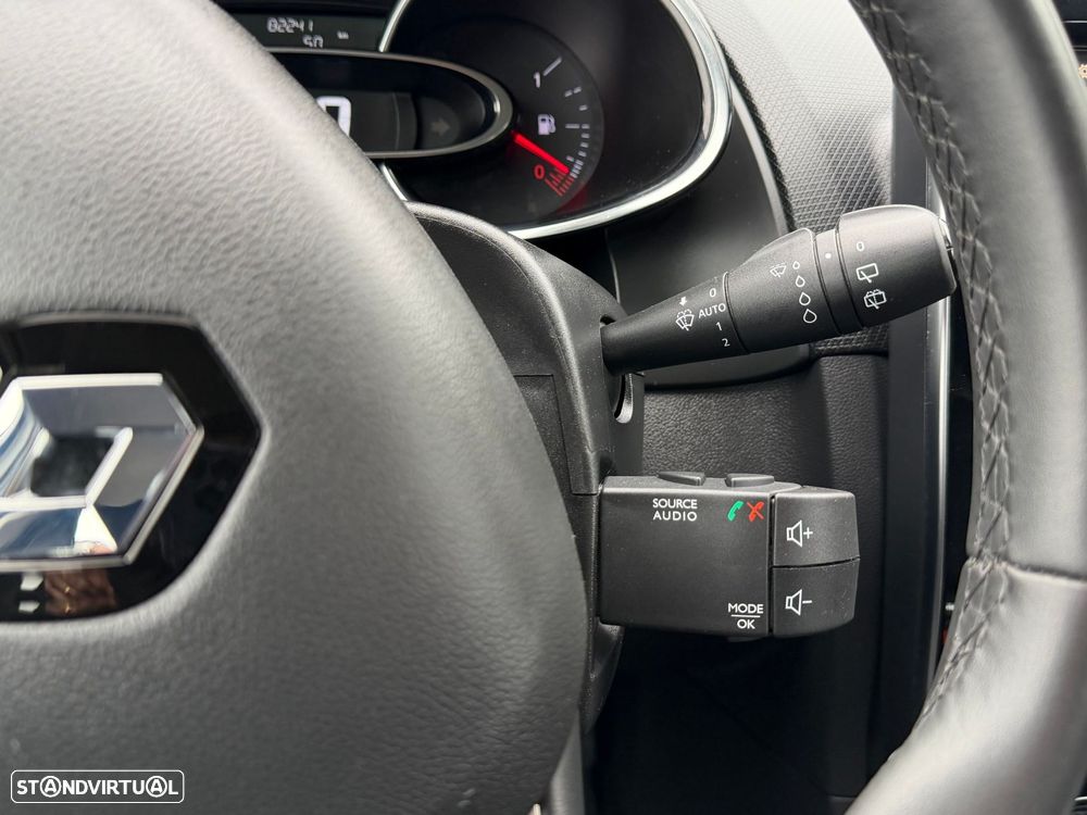 Renault Clio Sport Tourer - 21
