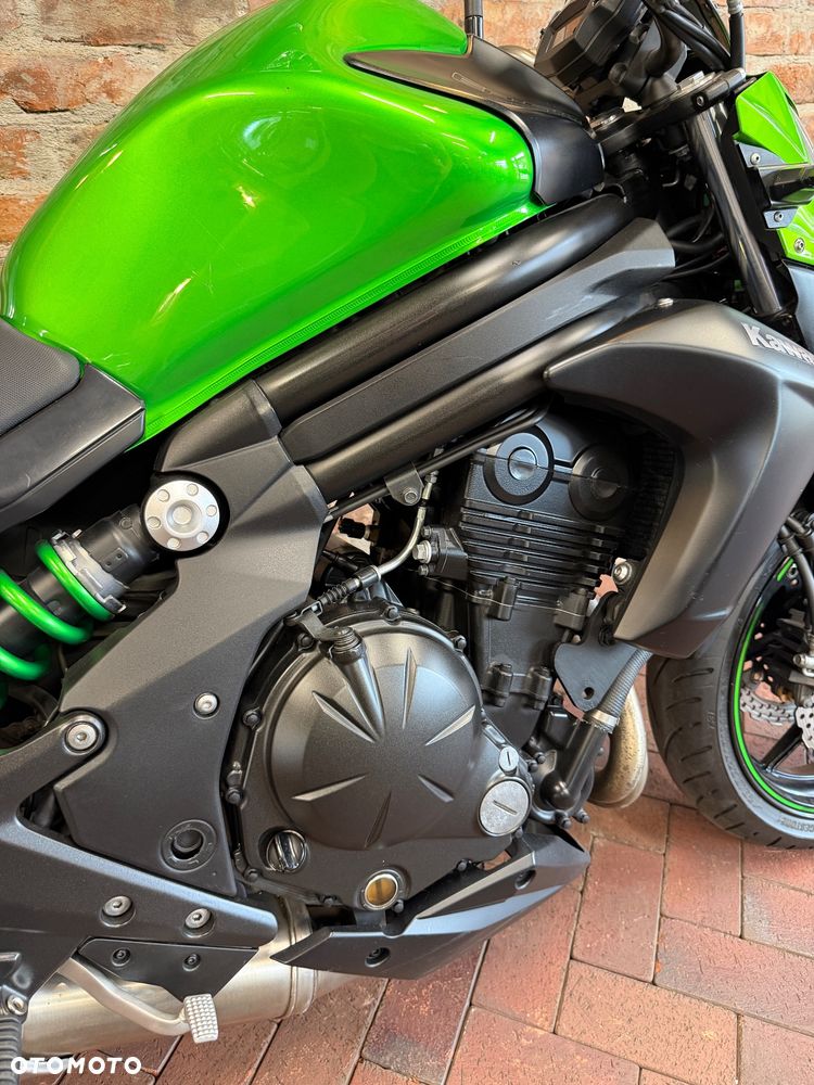 Kawasaki ER - 18