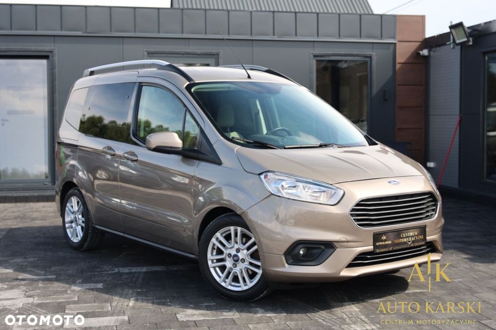 Ford Tourneo Courier - 8