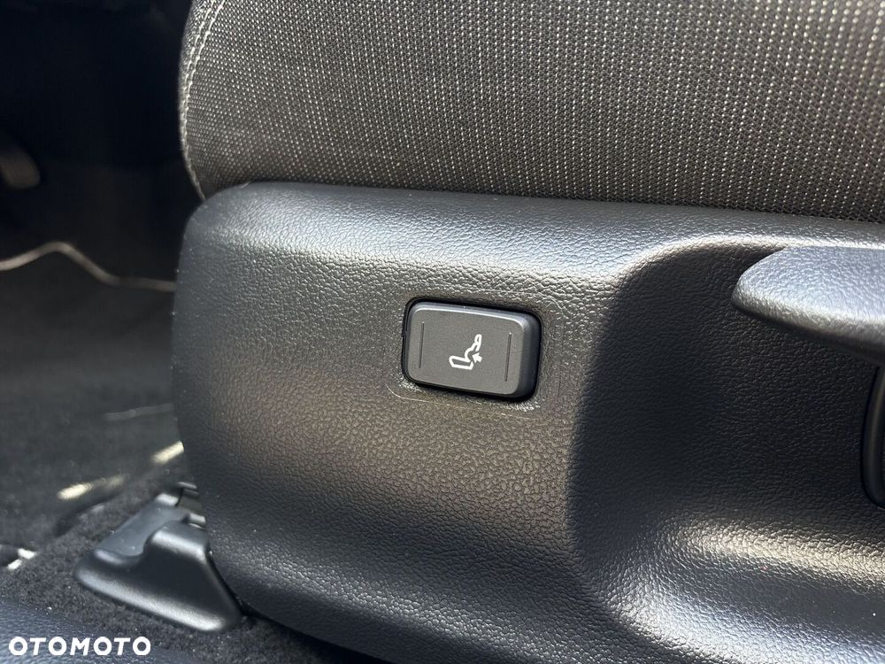 Toyota Corolla 1.8 Hybrid Comfort - 31