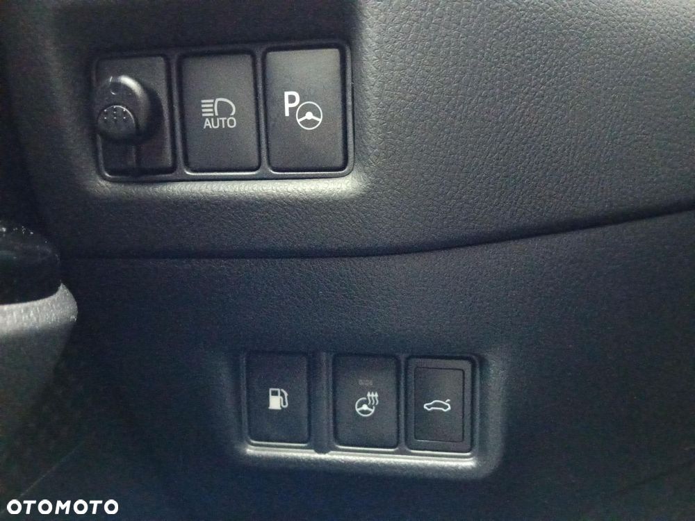 Toyota C-HR 1.8 Hybrid GPF GR Sport - 18